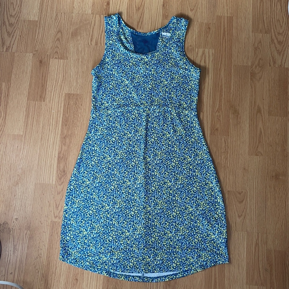 Columbia PFG Blue and Yellow Floral Omni-Freeze Advanced Cooling Mini Dress